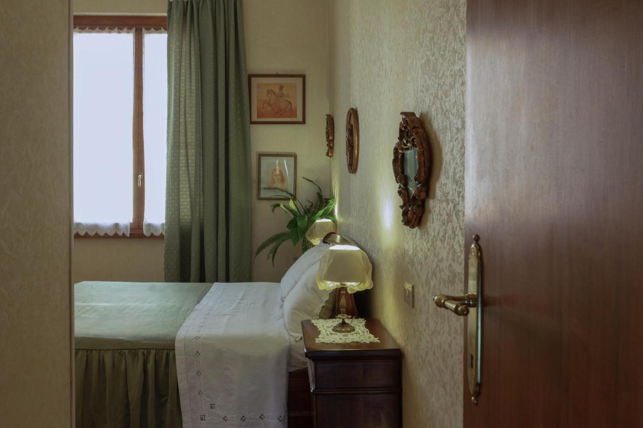 Appartamento Della Dama Vicino Spiaggia 拉帕洛 外观 照片